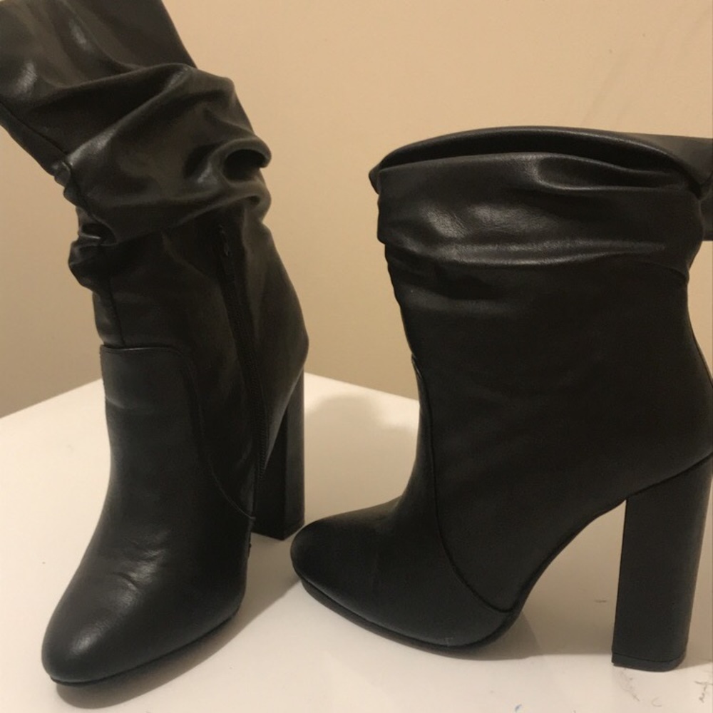 Nice Black heels to be stylish in the winter